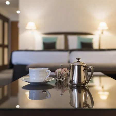 Hotel Bristol