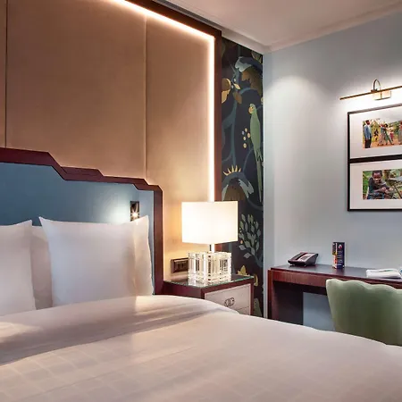 Bristol Hotel